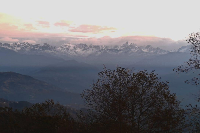 Chisapani - Nagarkot Trek met uitzicht op de Himalaya