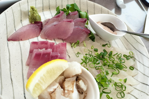 Tokyo: Fishing Adventure & Japanese Cuisine with Your Catch
