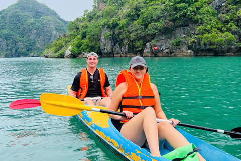 2-tägige Ha Long Bay Island Cruise Tour mit einem 3-Sterne-Kreuzfahrtschiff