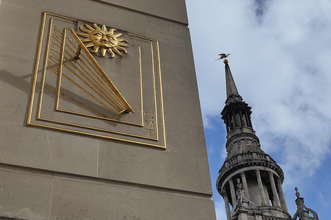 Tour a piedi della città di Londra, mistica e dei draghiTour a piedi della città di Londra con i draghi e i misticismi