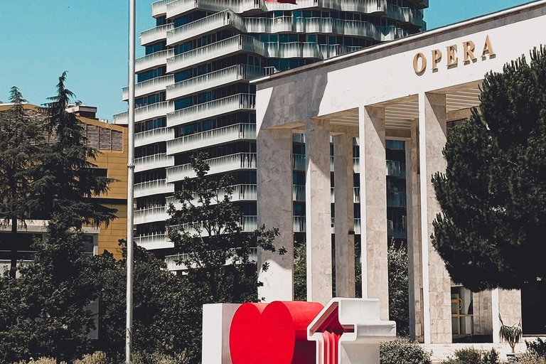 From Tirana: Lake Bovilla Viewpoint & Tirana City Tour