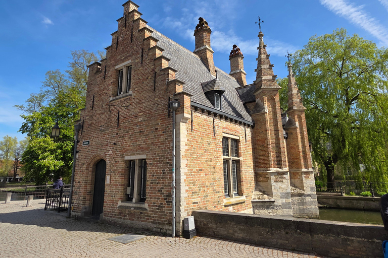 Bruges by bike with family and friends!