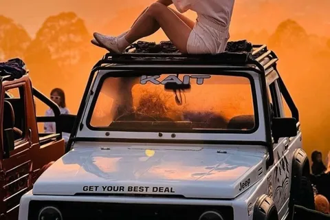 Ubud: Excursión al Amanecer en Jeep 4x4 por el Monte Batur con Lava Negra