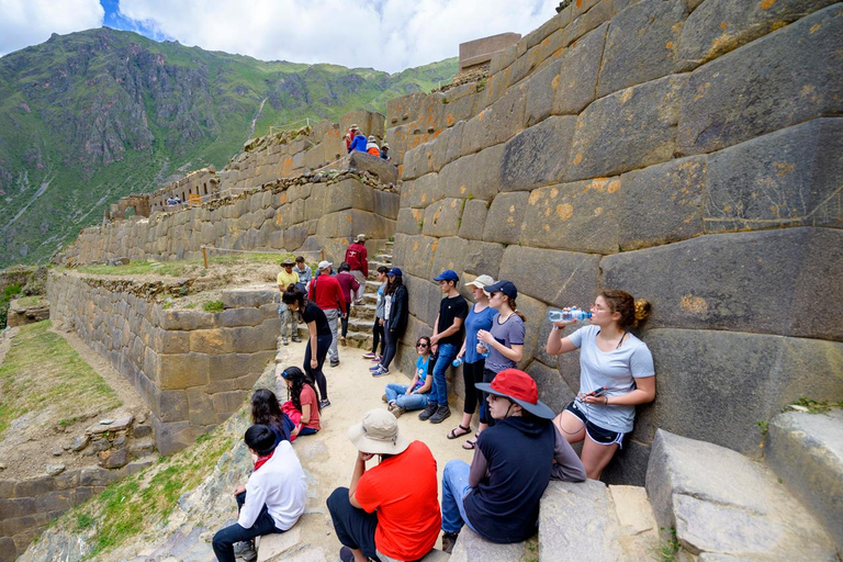 From Cusco: 2 Days, Sacred Valley and Machu Picchu via the scenic route Panoramic Train & Standard Hotel with Lunch in Machu Picchu