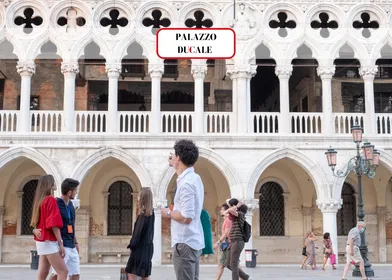 Venedig: Dogenpalast, Seufzerbrücke und Gefängnisse Geführte Tour