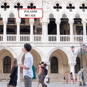 Venice: Doge's Palace, Bridge of Sighs & Prisons Guided Tour