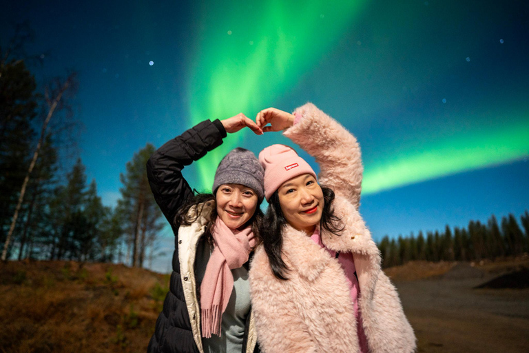 Guaranteed Northern Lights Tour — Small Group & Photography Rovaniemi: Northern Lights Hunt - 100% Money Back Guarantee