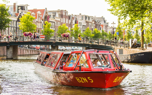 Amsterdam: Hop-On Hop-Off Boat