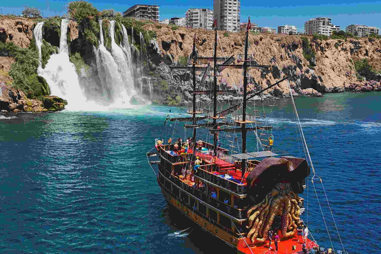 Antalya: Lara Pirate Boat Tour with Lunch & Unlimited Drinks