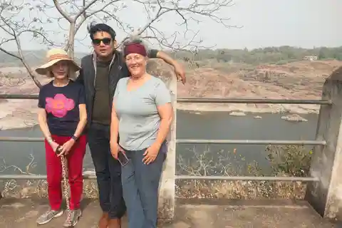 Khajuraho: 3 Day Temples Tour with Guide and Transport