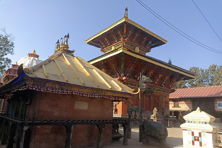 Nagarkot day hiking tour with Mountain view