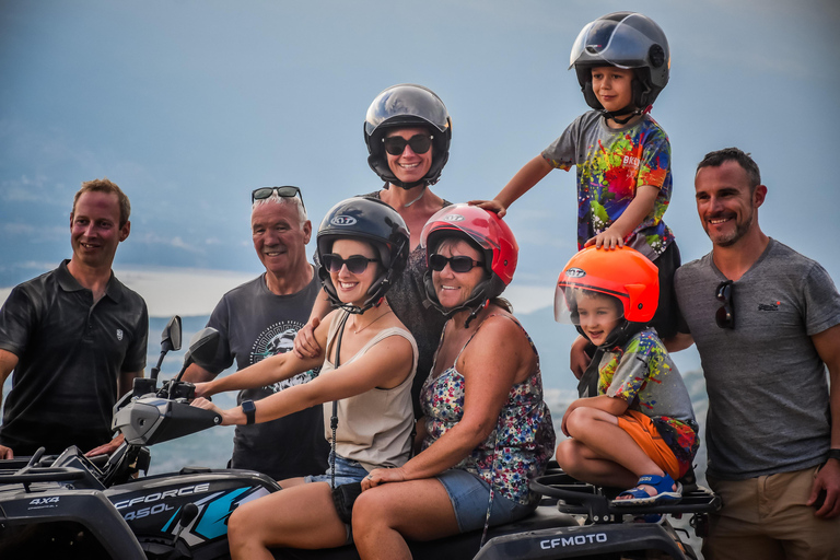 Vanuit Split: ATV Quad bergtocht met picknickTandemtocht met transfer vanuit Split