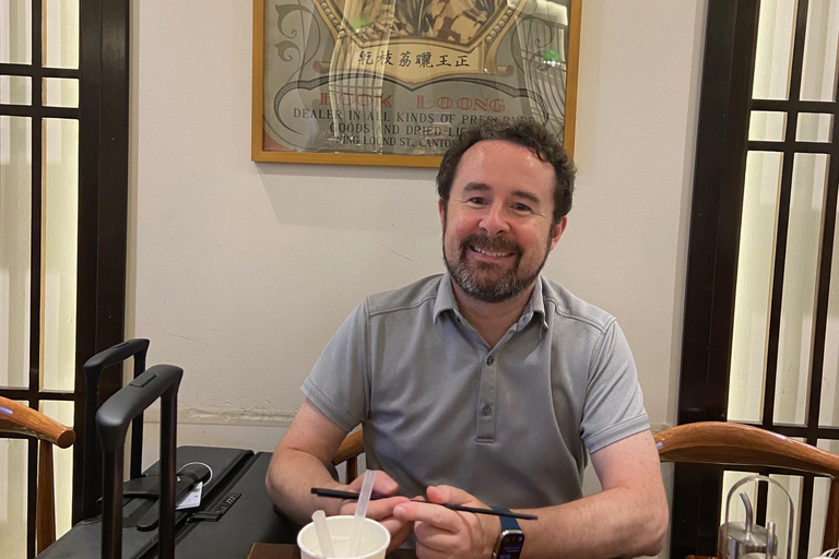 Mystery Menus Shanghai: 3-Hour Breakfast and Market Tour