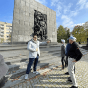 Warsaw: Ghetto & Old Town Guided Walking Tour