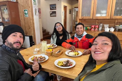 Huaraz: Full Day by ATV to Llaca Lagoon + Breakfast + Lunch