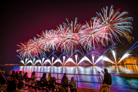 Sliema: Fernandes Fireworks Festival Cruise w/ Dinner+Drinks Without Transportation