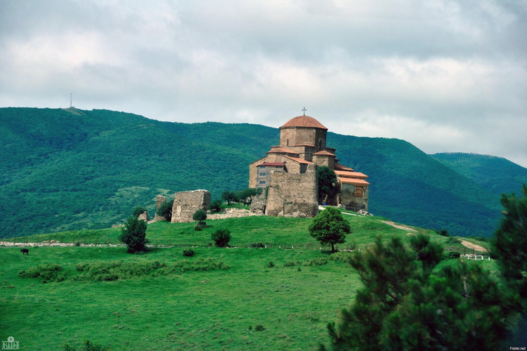 Tbilisi: Chronicles of Georgia, Jvari & Bazaleti Lake Tour