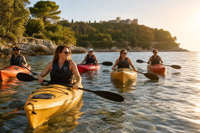 Cannes: Lérins Islands Kayak Rental