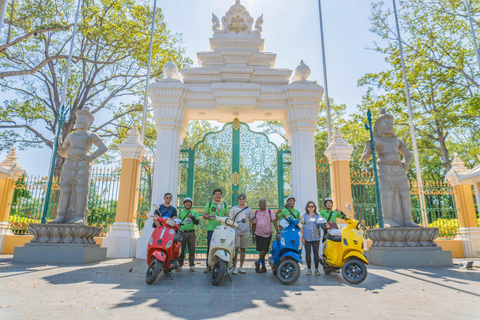 Siem Reap: Morgon Foodie &amp; Market Tour med Vespa