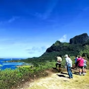 Bora Bora: tour de historia y cultura en 4x4