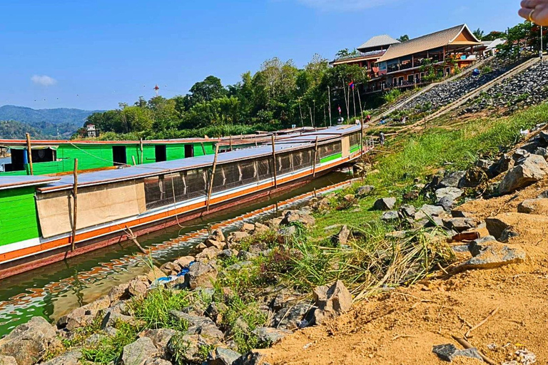 Depuis Luang Prabang : Bateau lent vers Huay Xai 2 jours, 1 nuit