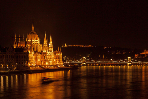 Från Wien: Guidad tur med fotografering i Budapest och BratislavaGruppresa