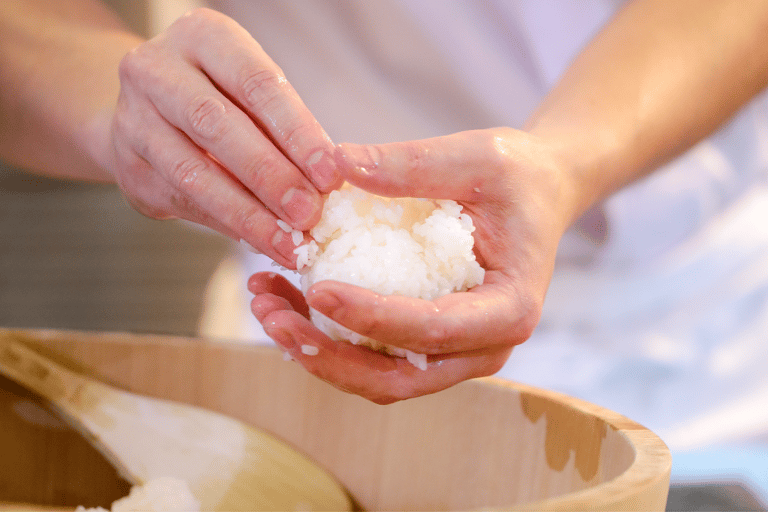 Salt Lake City: Fun Sushi Making Class (3-Course Meal)