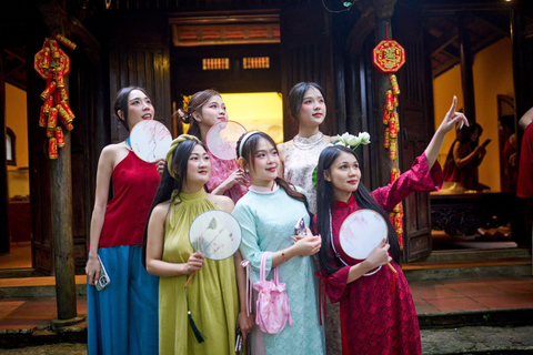 Da Nang: Ao Dai Photoshoot & Son Tra Cultural Tour