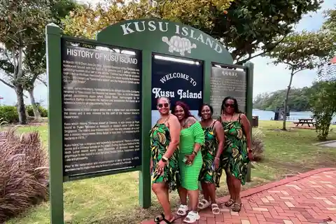 Singapore Kusu Island Heritage Tour