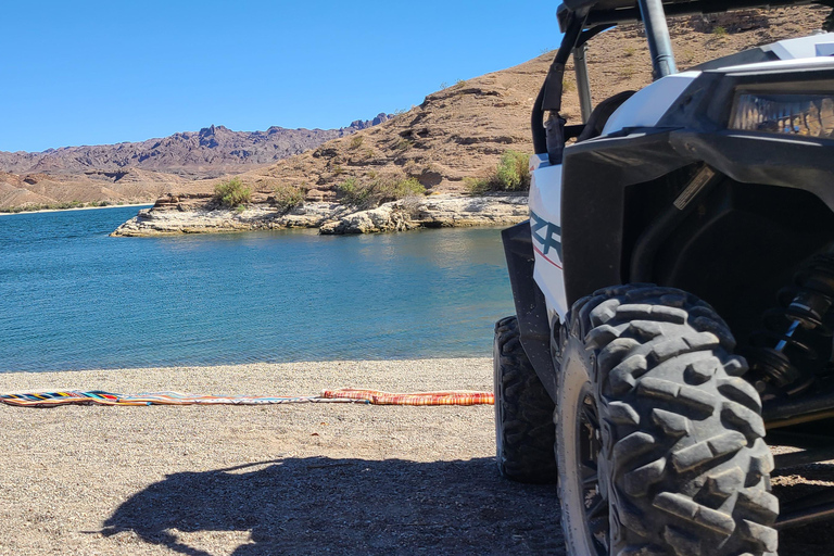 Las Vegas: Passeio de RZR com adrenalina pelo Rio ColoradoVai a Las Vegas: Colorado Adrenaline RZR Tour - Conduz até ao local-