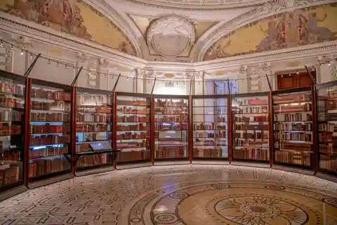 Capitol and Library of Congress Guided Small-Group Tour