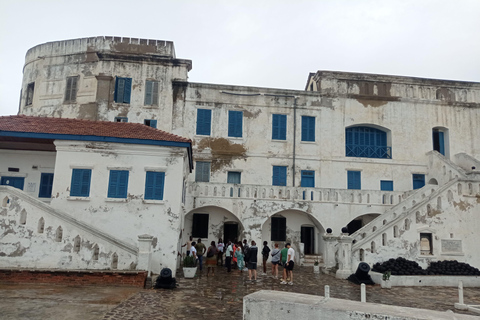 Accra: Forts, Castles, Slave Market, and Fish Market Tour Accra: Fort, Castles, and Slave Market in Accra
