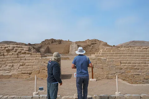 De Lima: passeio arqueológico de Pachacamac e almoço show