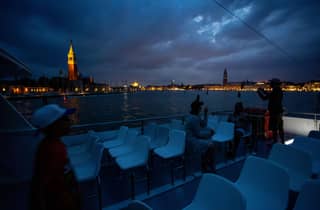 Chioggia-Venedig: Tag&Nacht Bootstransfer Hin- und Rücktransfer oder 1-Weg