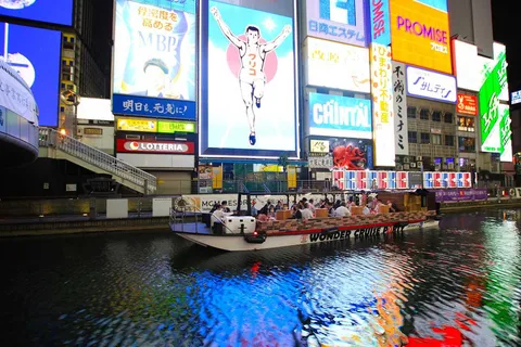 Osaka: Dotonbori District Sightseeing Cruise & Beer Discount