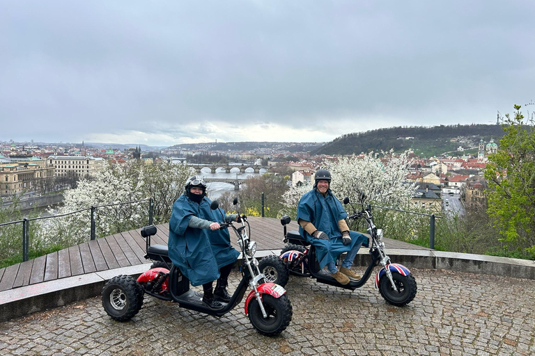 Grand City Tour on Electric Trike in Prague - Live Guided 1.5 Hour : 2 persons on 1 Trike