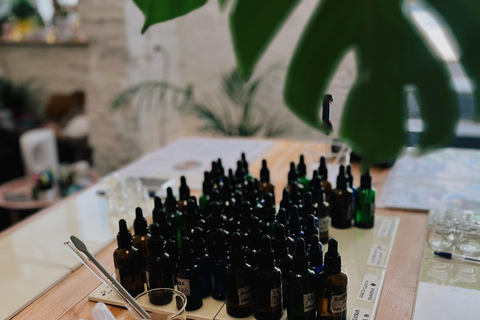Warsaw: Soy Candle-Making Workshop with Custom Scents