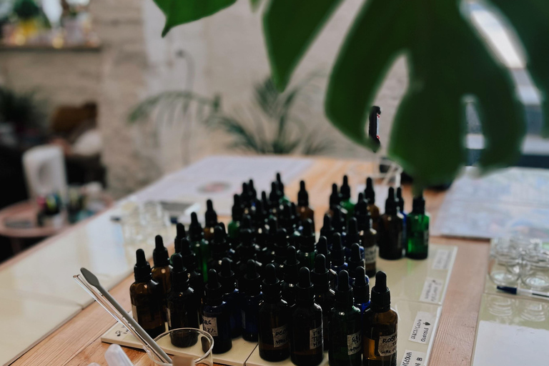 Warsaw: Soy Candle-Making Workshop with Custom Scents