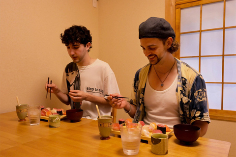 Kyoto: Authentic Sushi Making Experience