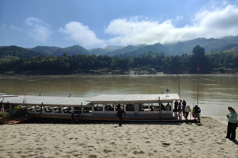 Luxury Mekong Cruise: Chiang Rai to Luang Prabang (2 Days)