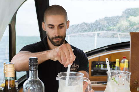 Lisbon – Sangria Social Premium Boat Experience Lisbon: Sangria Vibe Premium Boat Experience