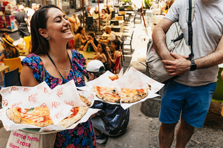Naples: Guided Street Food Tour with Spritz