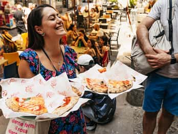 Naples: Guided Street Food Tour with Spritz