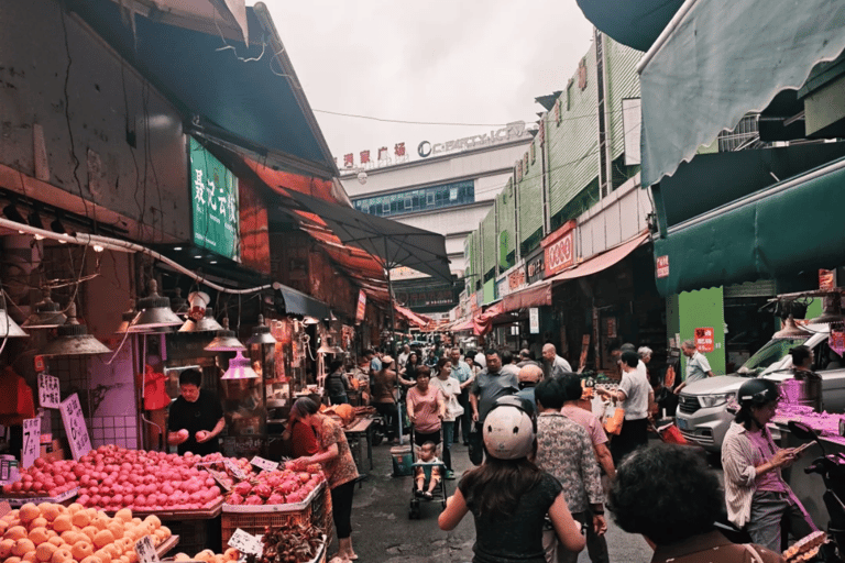 Guangzhou Food Tour: Dim Sum, Markets & Local Culture