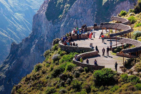 Trekking dans le Canyon de Colca de 2 jours et 1 nuit