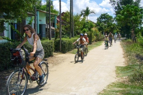 Hoi An: Excursión privada en bicicleta por la campiña y en barco cesto