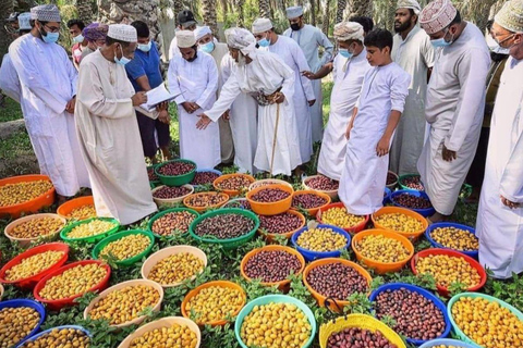 Muscat: Private Fanja Village, Souq, and Wadi Tayeen Tour