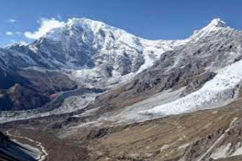 Da Pokhara: trekking economico di 7 giorni nella valle di LangtangDa Pokhara: trekking di 7 giorni nella valle del Langtang