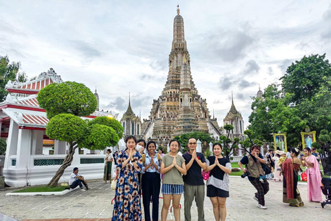 Excursión nocturna en Tuk-Tuk por Bangkok con comida callejera en Chinatown