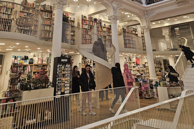 3H tour in Bucharest: Top 10 Photo Spots in Bucharest